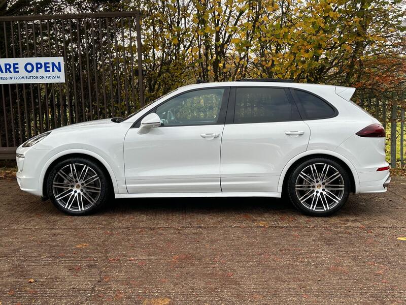 PORSCHE CAYENNE 4.2 TD V8 S Platinum Edition Euro 6 2017