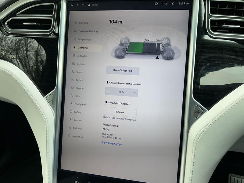 TESLA MODEL X  90D (Dual Motor)  2017