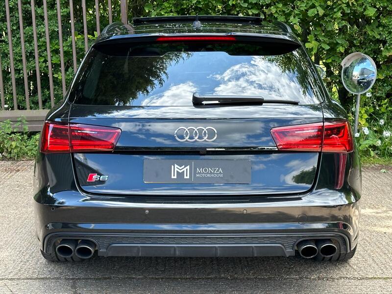 AUDI S6 Avant Black Edition 4.0 TFSI V8 Estate 5dr S Tronic Quattro 2017