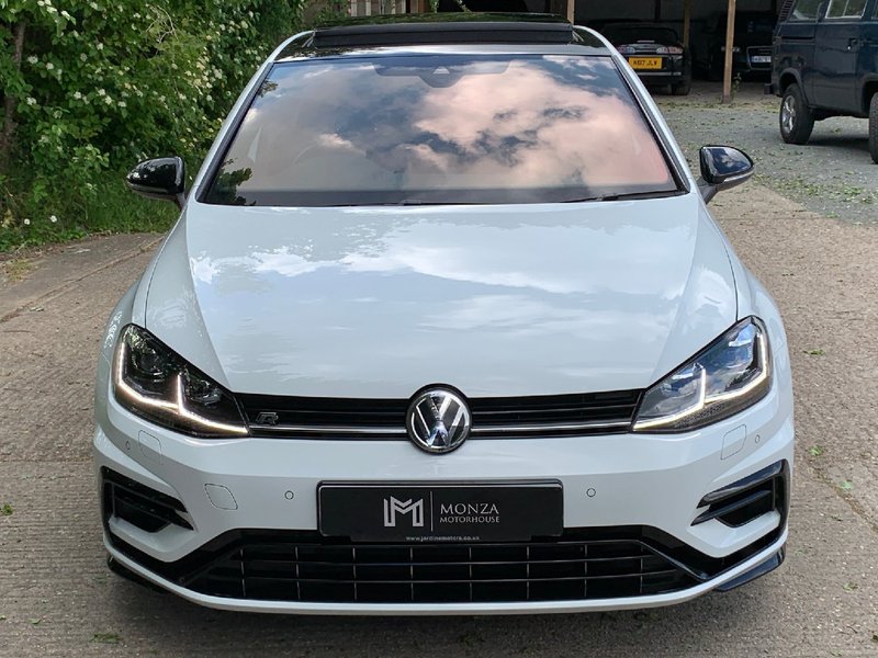 VOLKSWAGEN GOLF 2.0 TSI R Hatchback 5dr DSG 4MOTION 2019