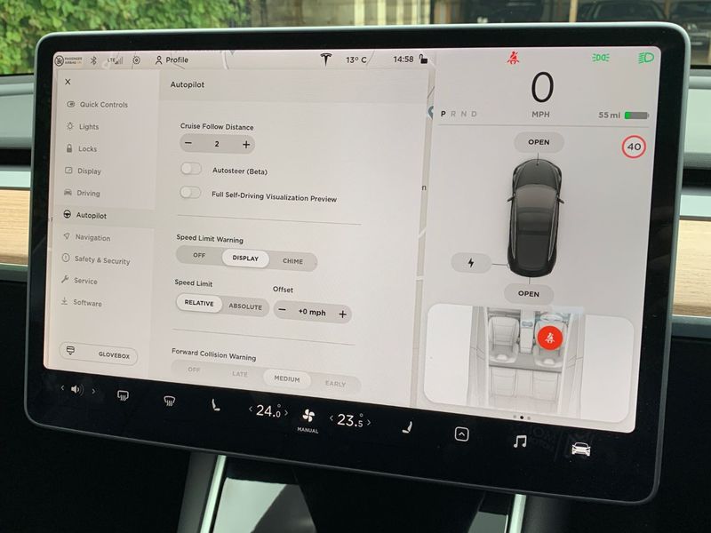 TESLA MODEL 3 Standard Range Plus 2020