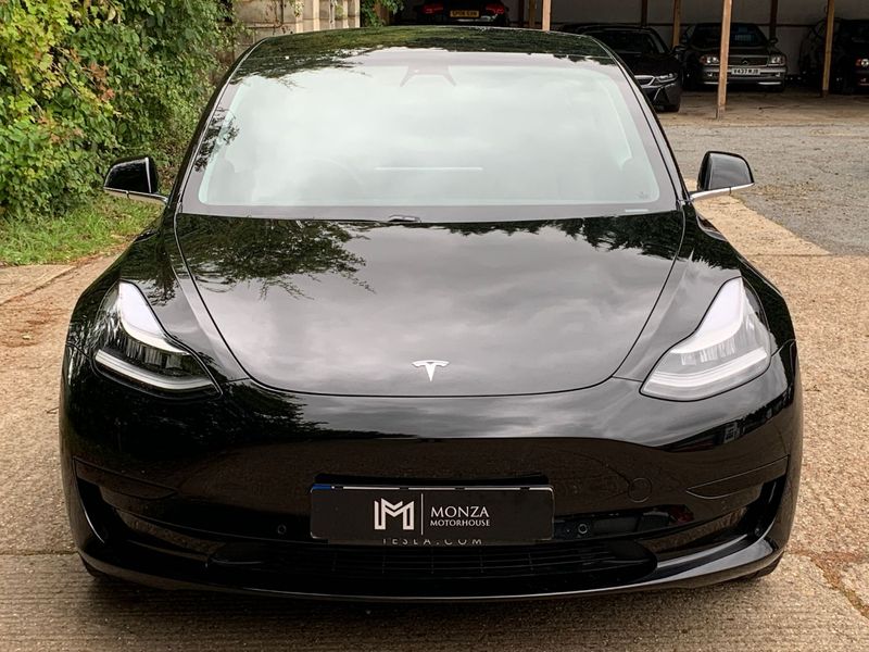 TESLA MODEL 3 Standard Range Plus 2020