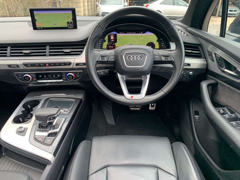 AUDI Q7 3.0 TDI V6 S Line Quattro 2017