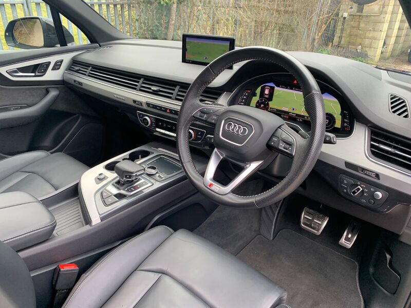 AUDI Q7 3.0 TDI V6 S Line Quattro 2017