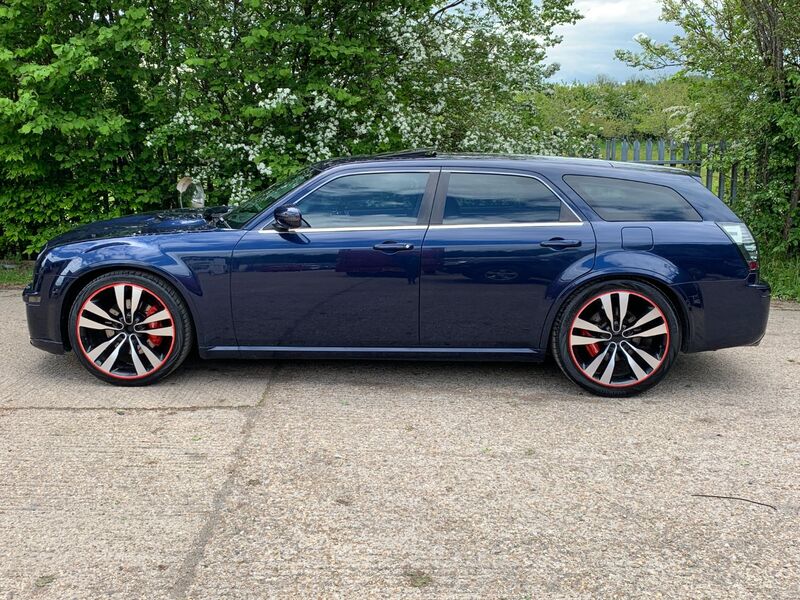 CHRYSLER 300C 6.1 Hemi V8 SRT-8 5dr Estate 2008