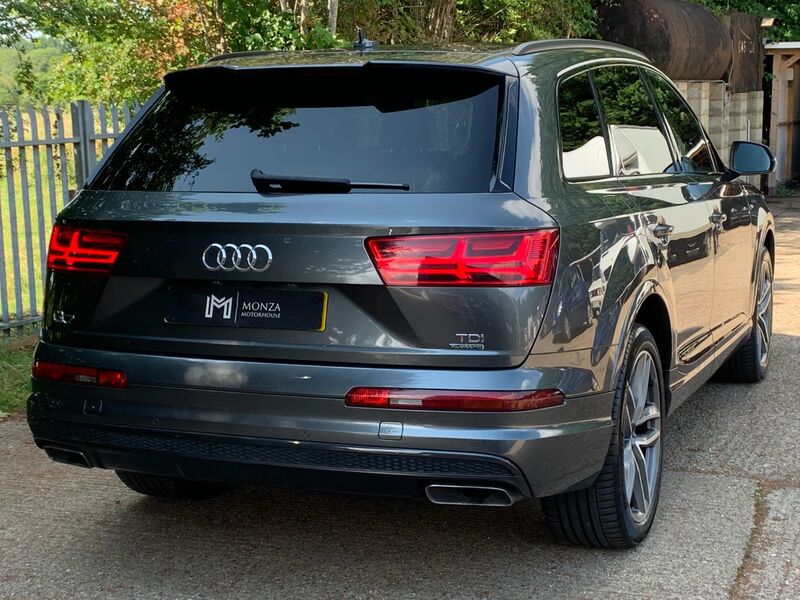 AUDI Q7 3.0 TDI V6 S Line Quattro 2016