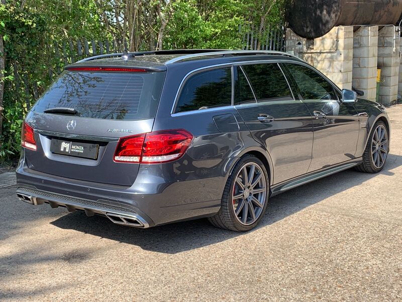 MERCEDES-BENZ E CLASS E63 AMG S 5.5 BiTurbo 5dr 2015