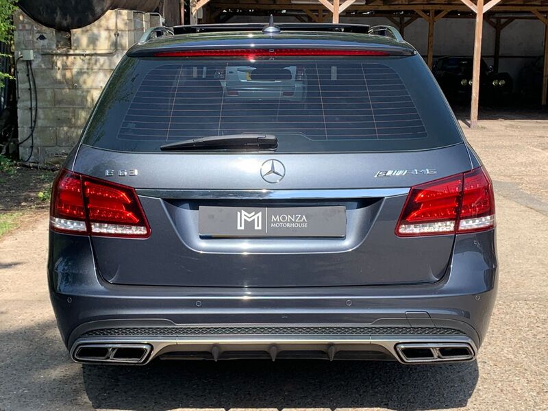 MERCEDES-BENZ E CLASS E63 AMG S 5.5 BiTurbo 5dr 2015