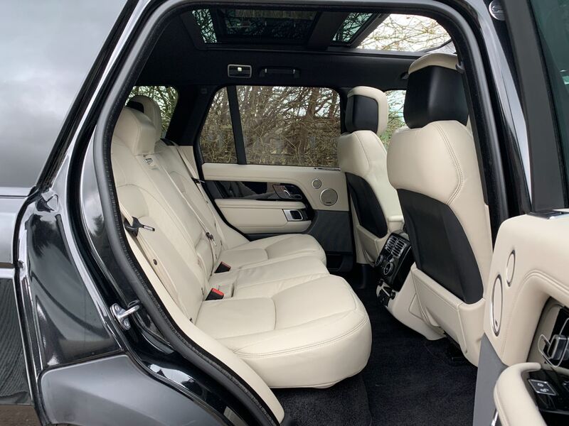 LAND ROVER RANGE ROVER 3.0 TDV6 Vogue 2018