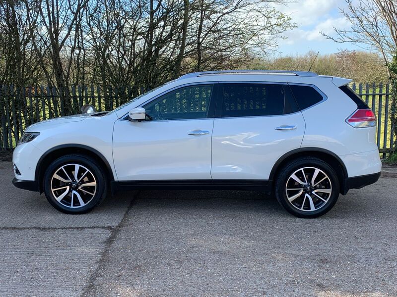 NISSAN X-TRAIL 1.6 DCI Tekna XTRON 2015