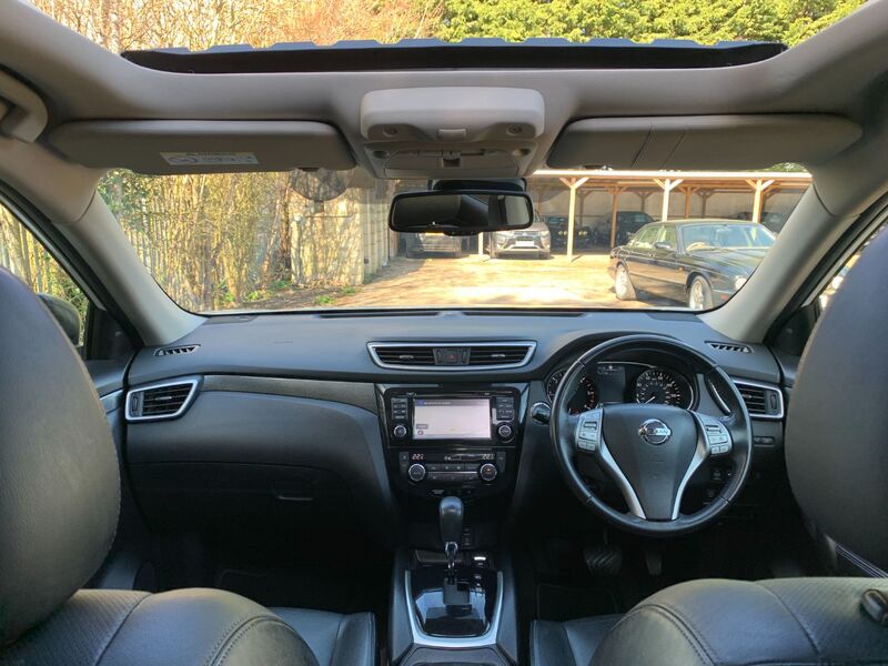 NISSAN X-TRAIL 1.6 DCI Tekna XTRON 2015