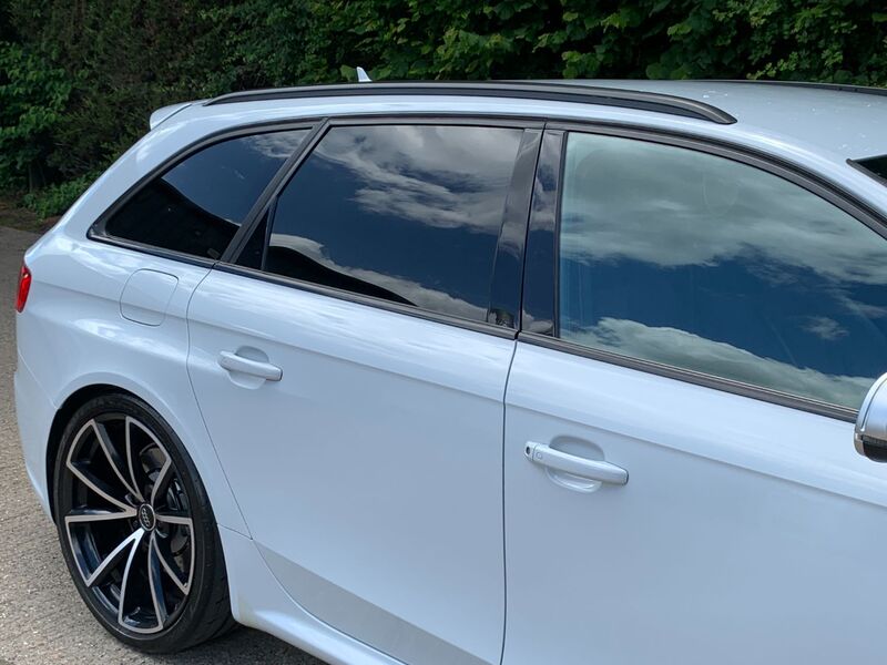 AUDI RS4 Avant 4.2 FSI V8 S Tronic Quattro 2015