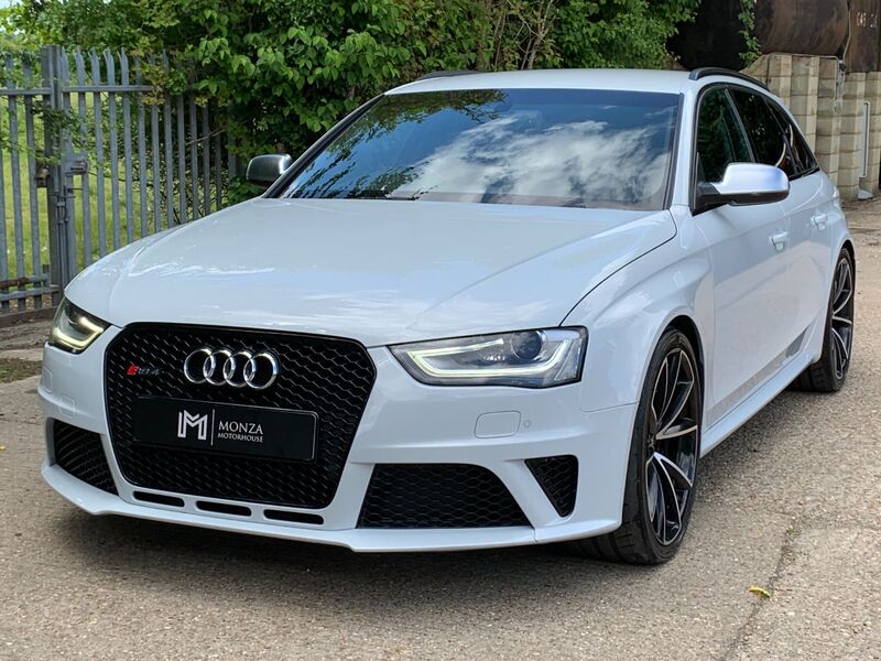 AUDI RS4 Avant 4.2 FSI V8 S Tronic Quattro 2015