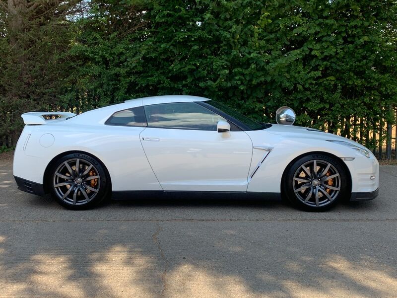 NISSAN GT-R 3.8 V6 Premium Auto 2014