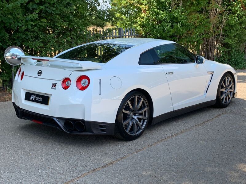 NISSAN GT-R 3.8 V6 Premium Auto 2014