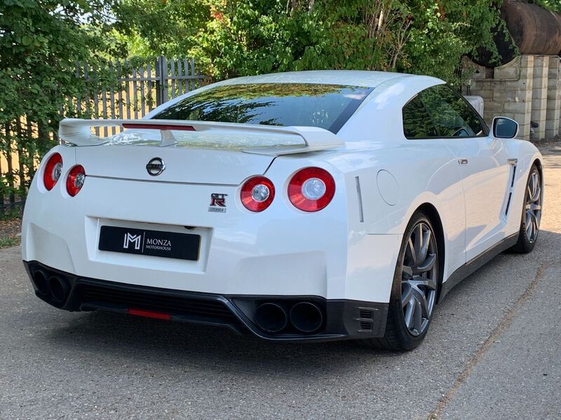 NISSAN GT-R 3.8 V6 Premium Auto 2014