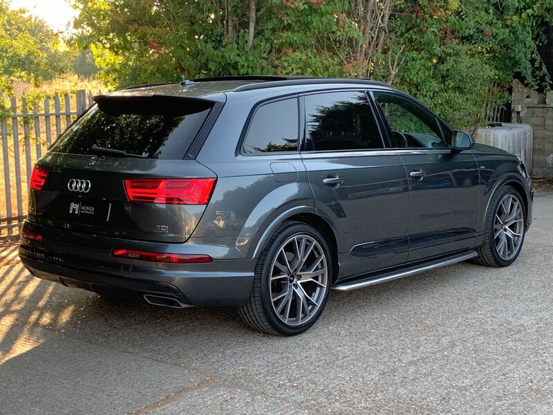 AUDI Q7 3.0 TDI V6 S Line Tiptronic Quattro 2017