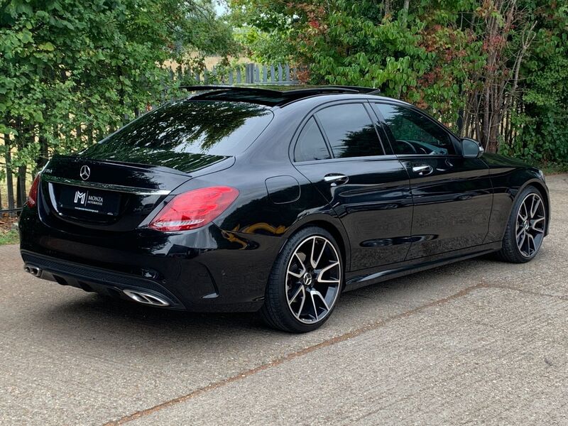 MERCEDES-BENZ C CLASS C220d AMG Line Premium Plus 7G-Tronic+ 2015