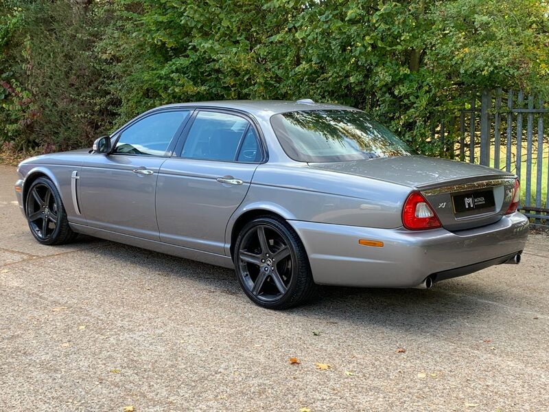 JAGUAR XJR 4.2 V8 Saloon 4dr 2008