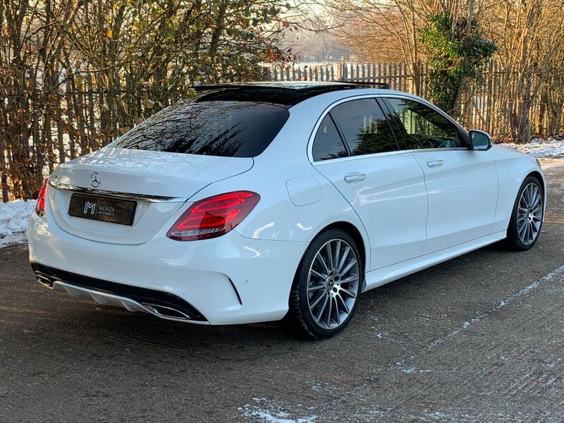 MERCEDES-BENZ C CLASS C250D AMG LINE PREMIUM PLUS 7G-TRONIC+ 2016