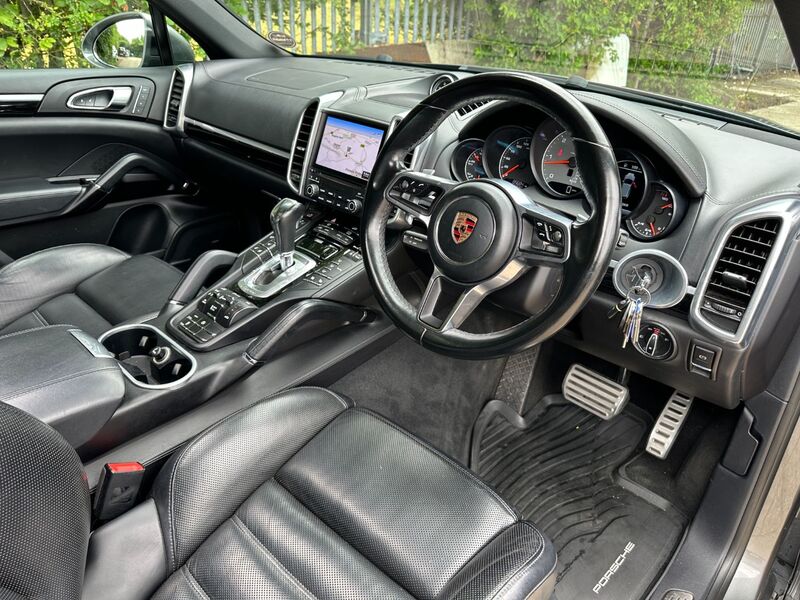 PORSCHE CAYENNE 4.2 TD V8 S 2016