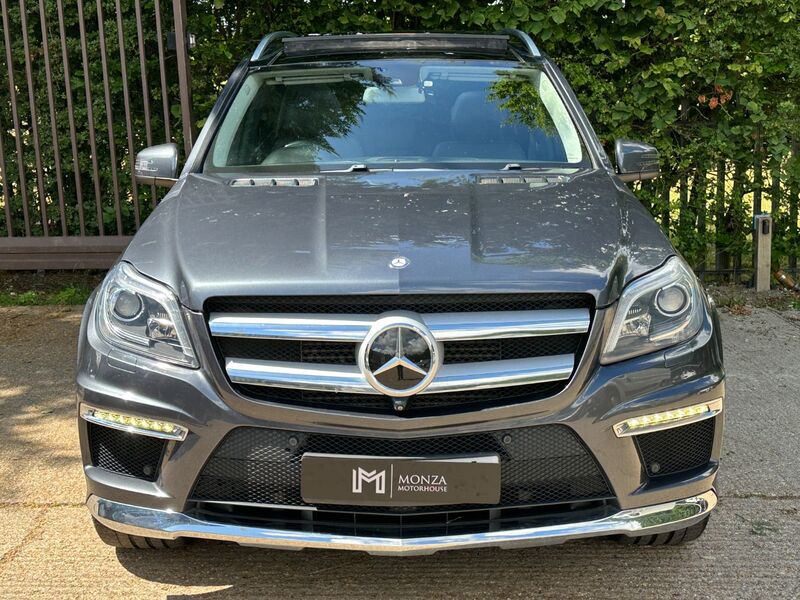 MERCEDES-BENZ GL CLASS GL 350 3.0 V6 BlueTEC AMG Sport G-Tronic+ 4WD 2015