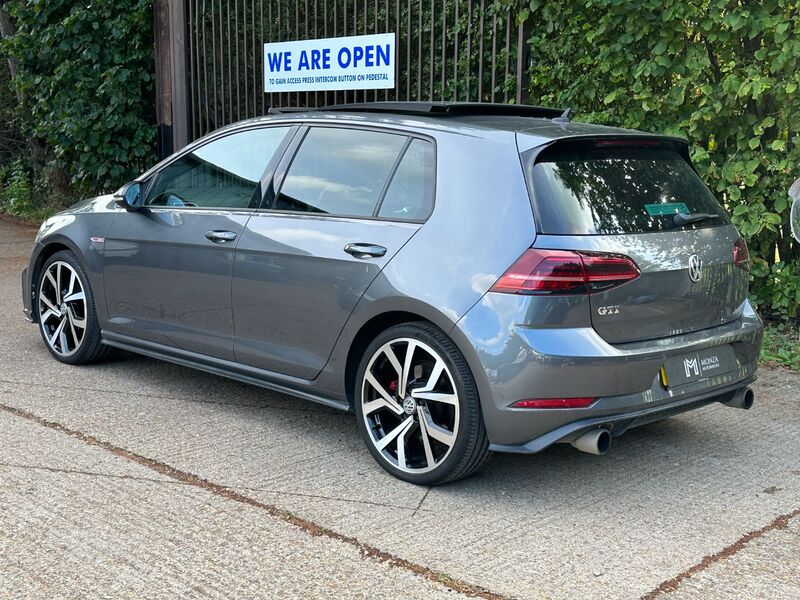 VOLKSWAGEN GOLF 2.0 TSI BlueMotion Tech GTI Hatchback 5dr 2017